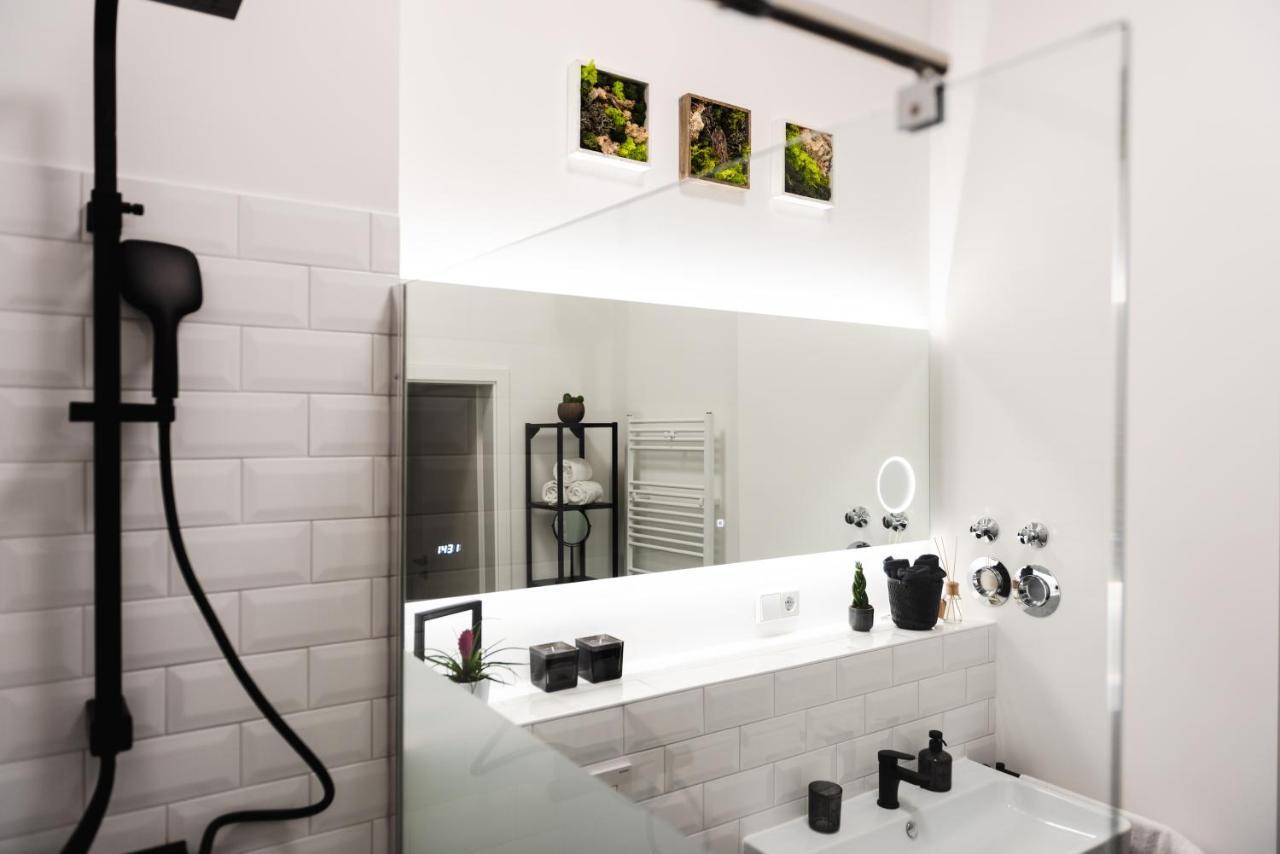 Ferienwohnung 4-Zi Urban Design 120M² Brandnew 200Mbit Berlin Exterior foto