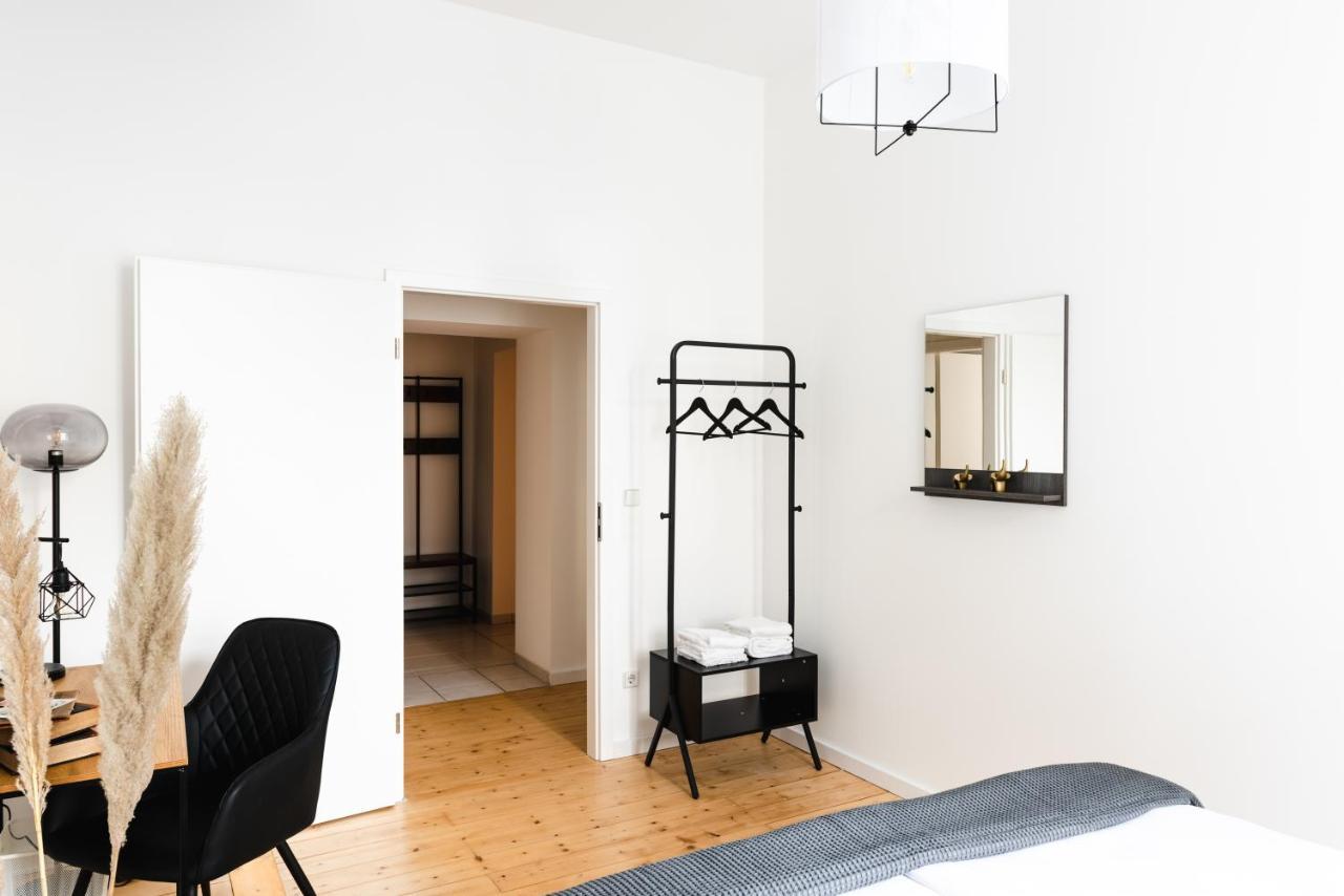 Ferienwohnung 4-Zi Urban Design 120M² Brandnew 200Mbit Berlin Exterior foto