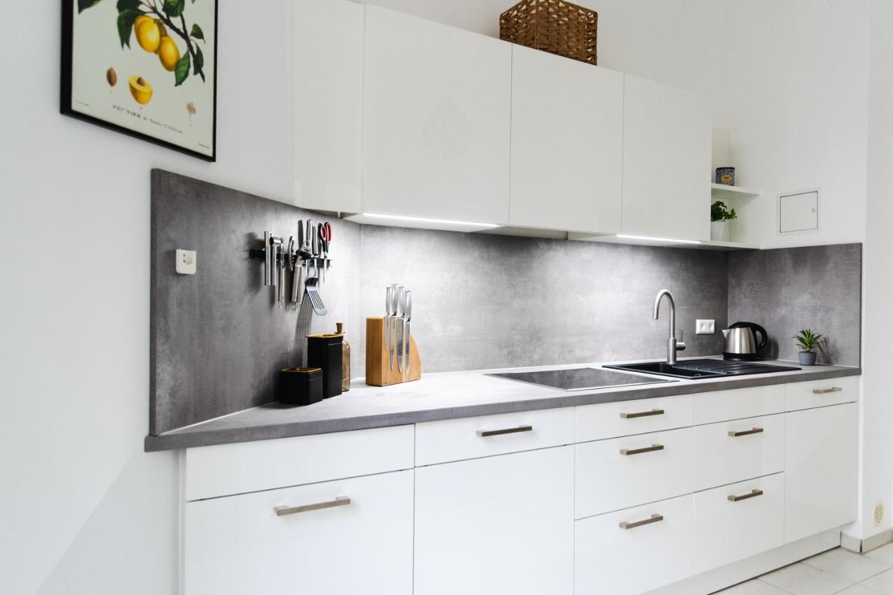 Ferienwohnung 4-Zi Urban Design 120M² Brandnew 200Mbit Berlin Exterior foto